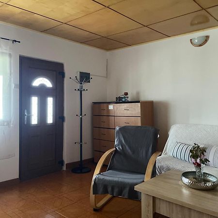 Casa Melania Villa Ieşelniţa Exterior foto