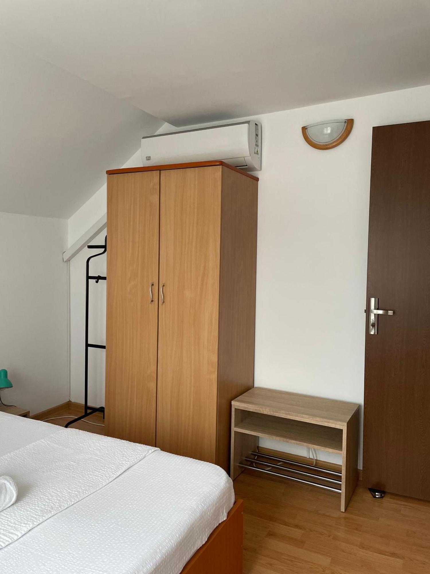 Casa Melania Villa Ieşelniţa Exterior foto